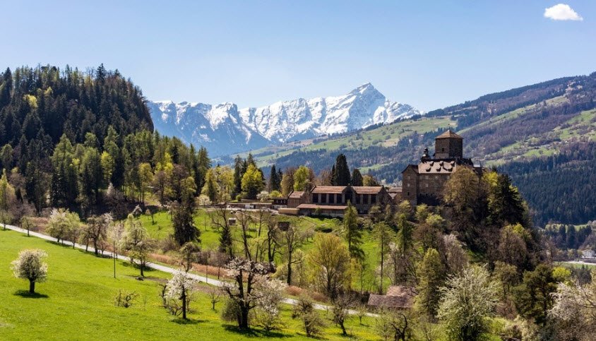 Schloss Ortenstein, Switzerland, Switzerland